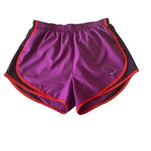 Nike Dri-FIT Tempo Running Shorts Women's Medium Purple Red Mesh Athletic Gym